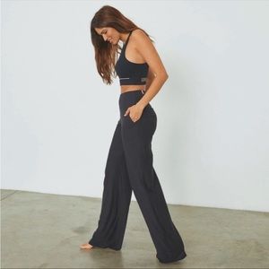 LUNYA Cool High Rise Pants - Immersed Black
